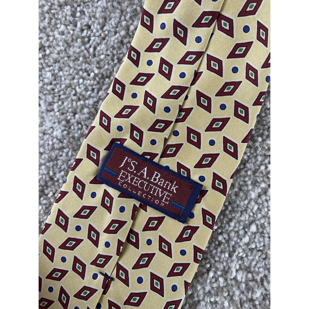 Lot Of 3 Jos A Bank 100% Silk Mens Ties Preppy Business Striped/Geometric/Aztec